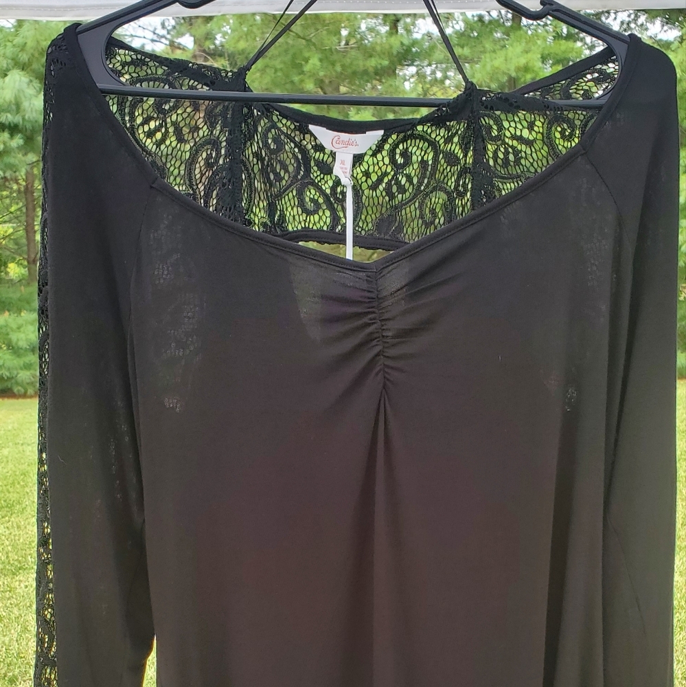 Women's Lace Top